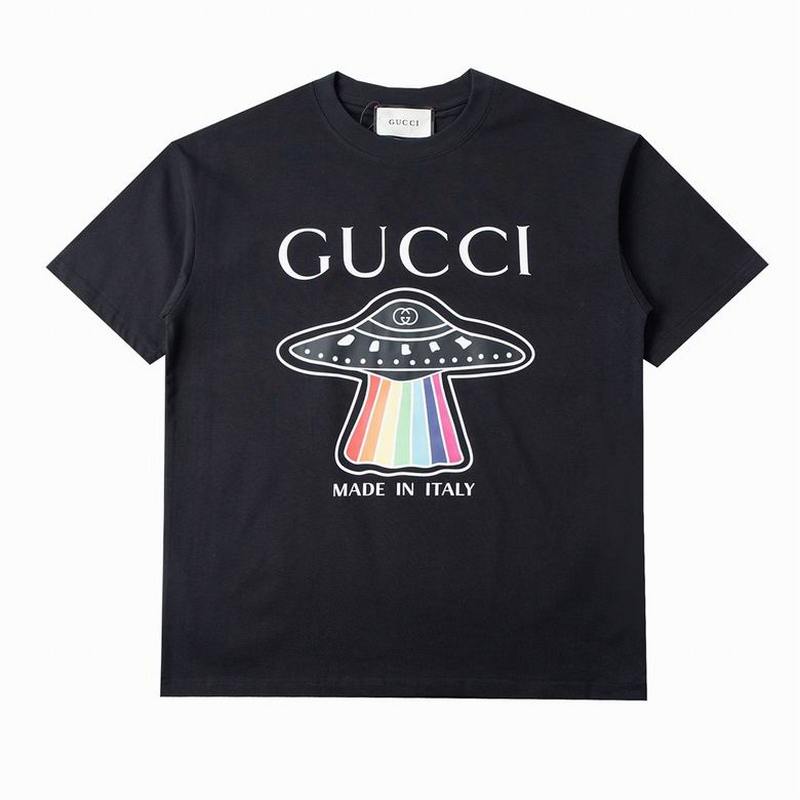 Gucci Men's T-shirts 141